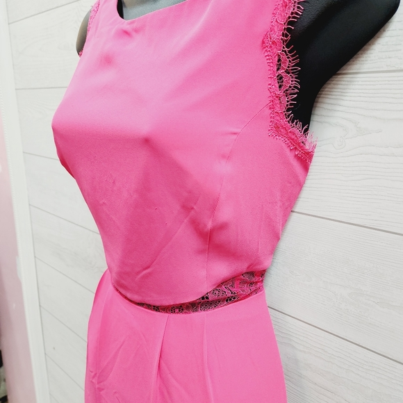 BCBG MaxAzria Maud Lace Cocktail Dress - Picture 5 of 11